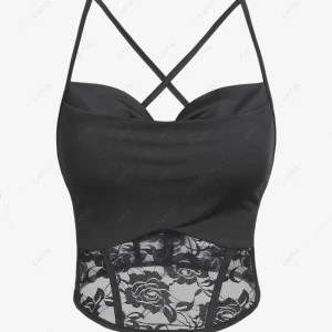 Svart spets topp  - Jättesöt svart topp, helt oanvänd