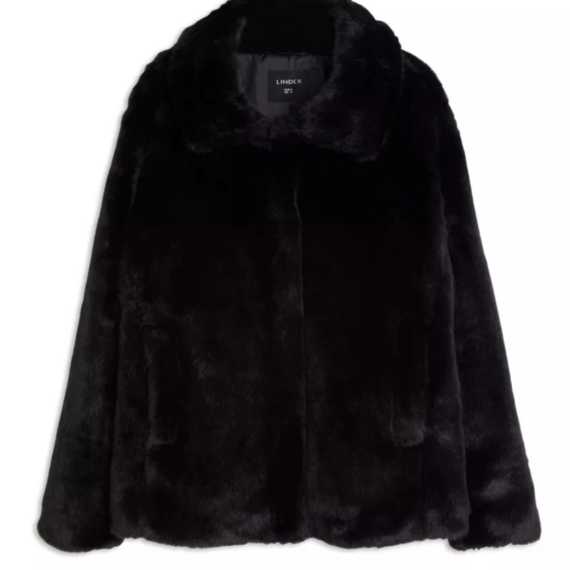 Svart pälsjacka ❣️