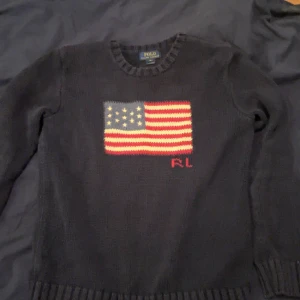 Ralph Lauren tröja - En stickad Ralph Lauren tröja