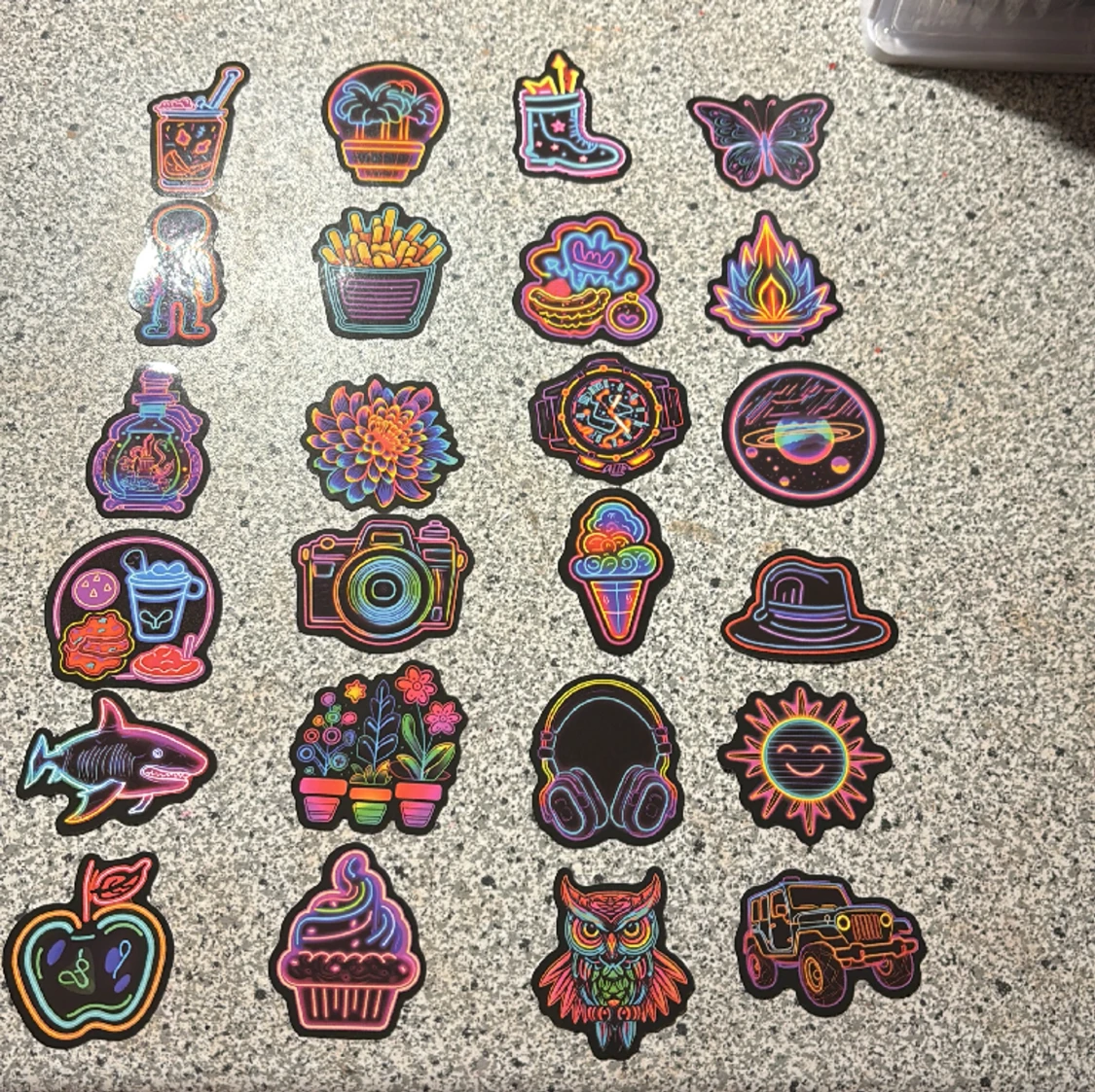 Neon-stickers!!🎨