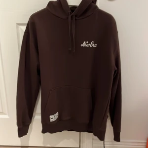 New era hoddie  - Mycket bra skick 