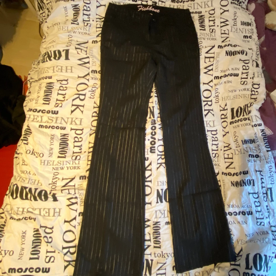 Lågmidjade kostymbyxor