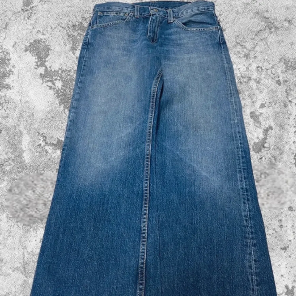 As feta jeans med midjemått av 37cm!!. Jeans & Byxor.