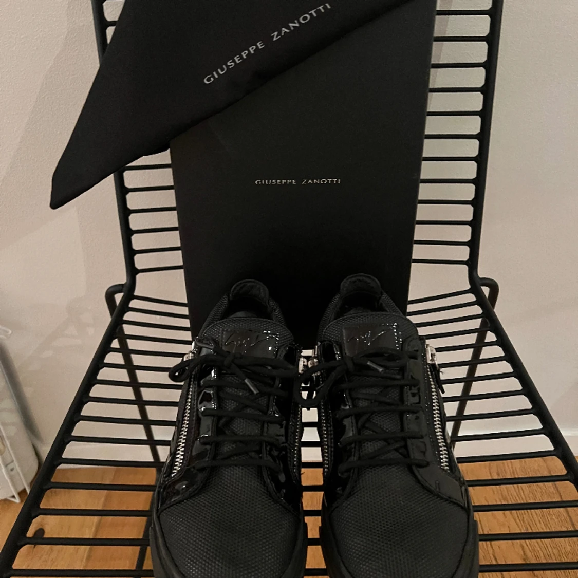 Giuseppe Zanotti  - 90