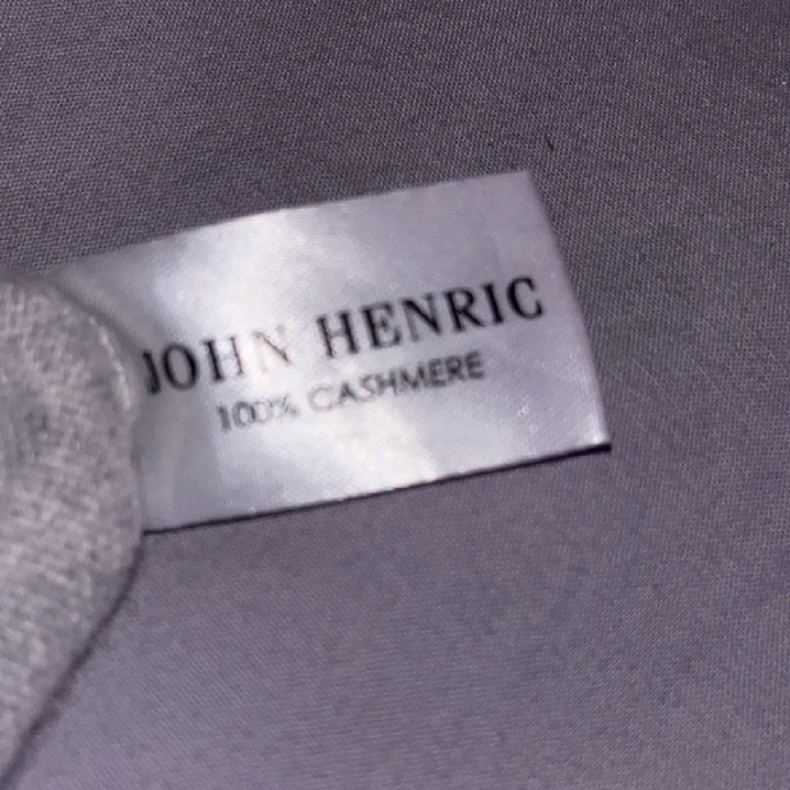 John Henric cashmere  - 90