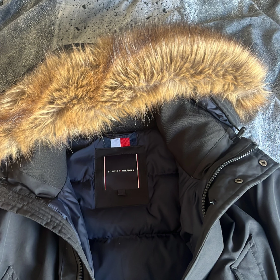 Vinterjacka Tommy hilfiger  - 90