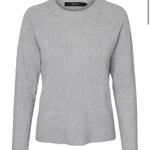 stickad tröja - lite nopprig