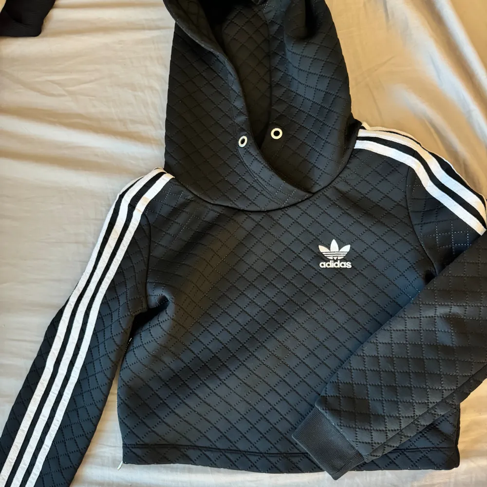 Adidas gropen hoodie, oanvänd, ny utan prislapp!. Tröjor & Koftor.