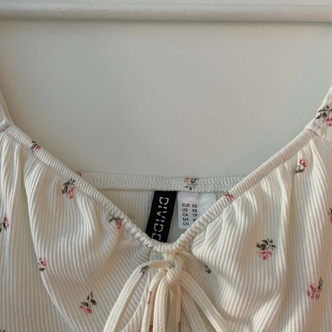 Blommig klänning  - 91