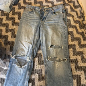 Straight jeans - Straight tippen jeans från Gina tricot med hög midja