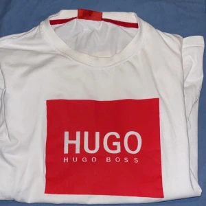 Hugo boss t-shirt - Äkta Hugo boss t-shirt vit