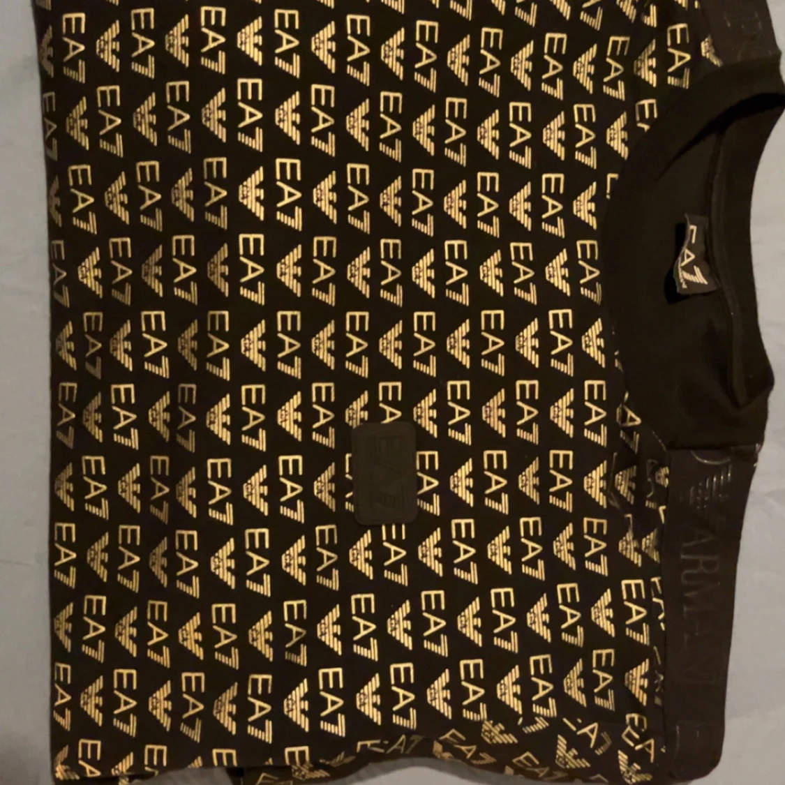 Äkta EA7 Aramni tröja helt ny