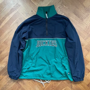 Dickies jacka  - Dickies jacka i storlek large 