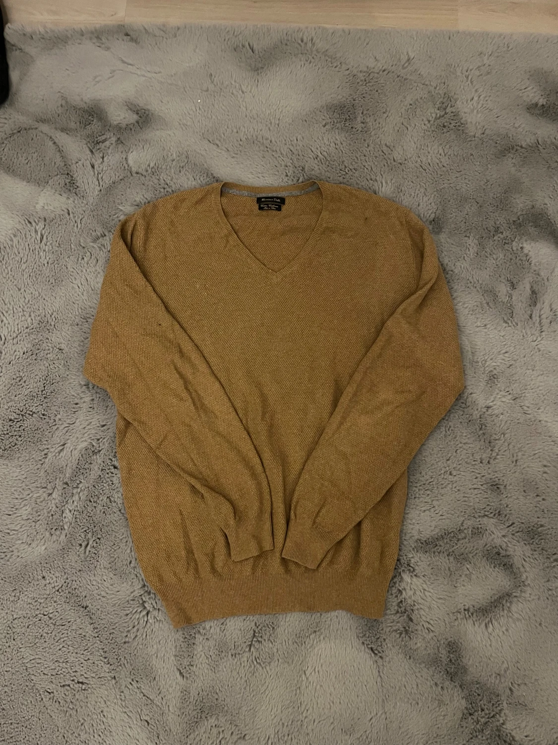 Stickad cashmere tröja från Massimo Dutti