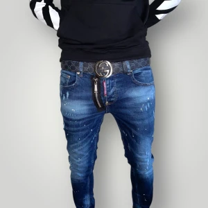 G.u.c.c.i  bälte 110cm - Helt ny. Fin replika med hög kvalitét. Storlek: 110cm. Pris: 749kr. Först till kvarn som gäller. Skickas direkt inom 24h