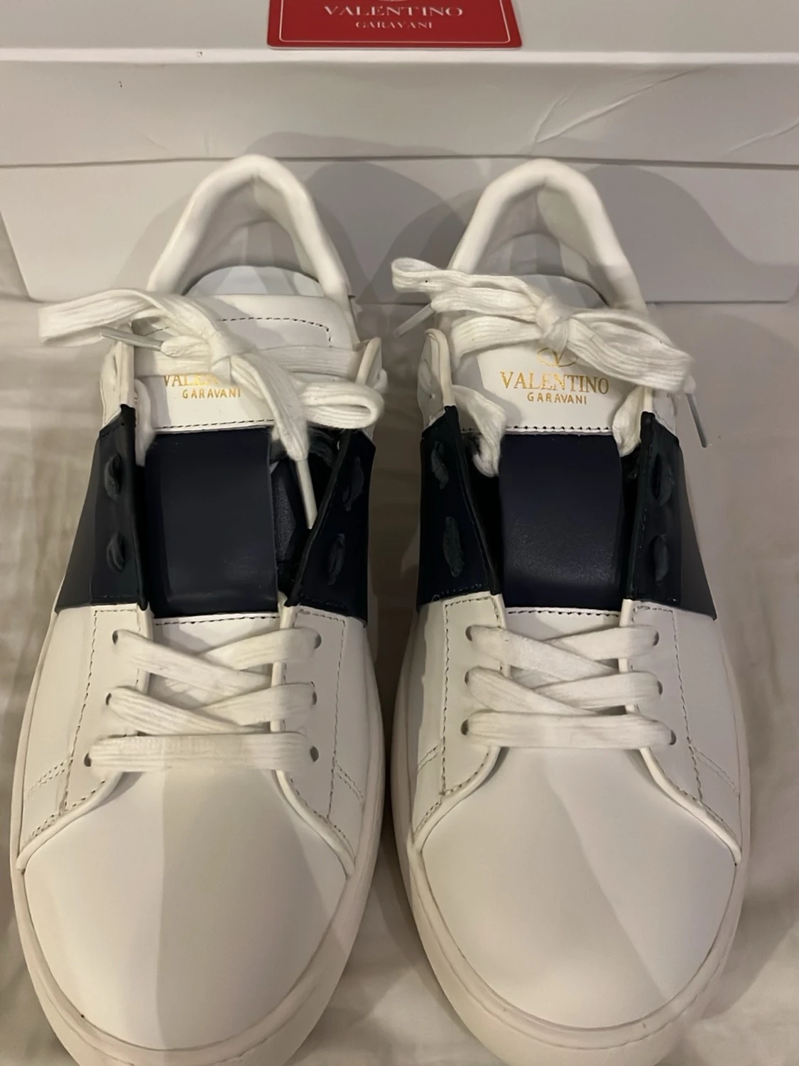 Valentino opens  - 1