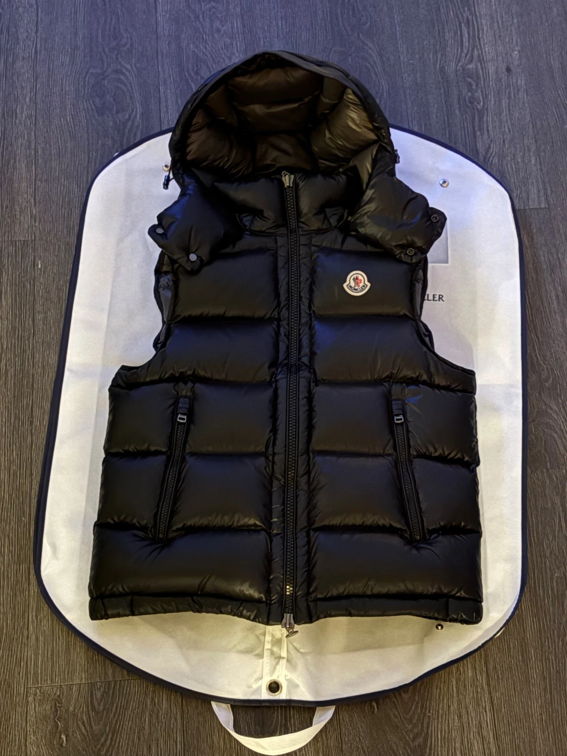 Moncler Bormes Vest 2024 Storlek 1 Kvitto finns