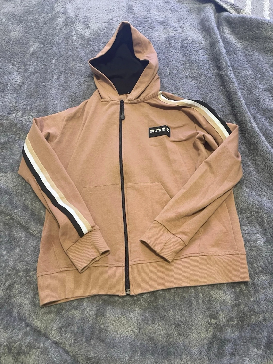 Beige kofta från Hugo Boss