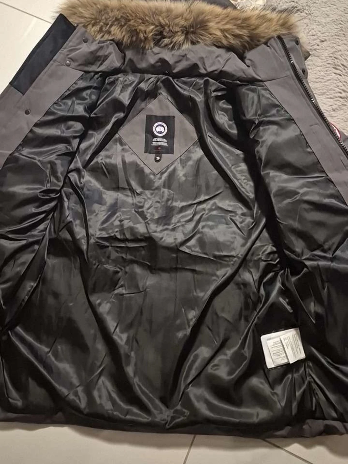 Mörkgrå dunjacka från Canada Goose - 2