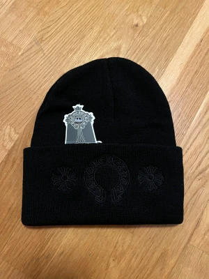 Svart chrome hearts beanie mössa - Fick som gåva, aldrig använt.