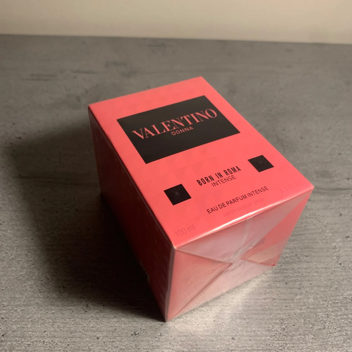 Valentino Born in Roma Intense EDP 100ml – Ny & inplastad - 1