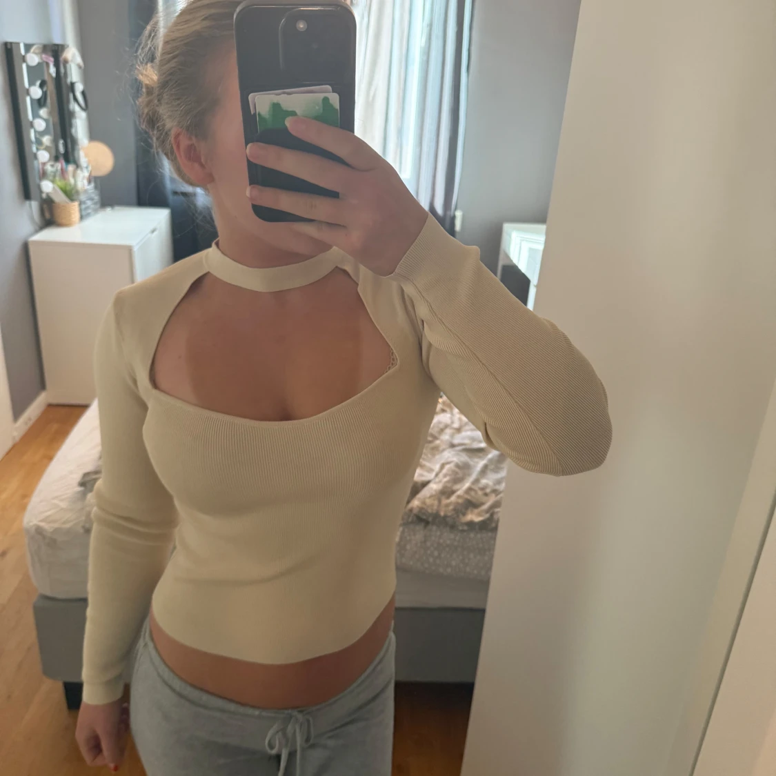 Beige  långärmad topp - 1