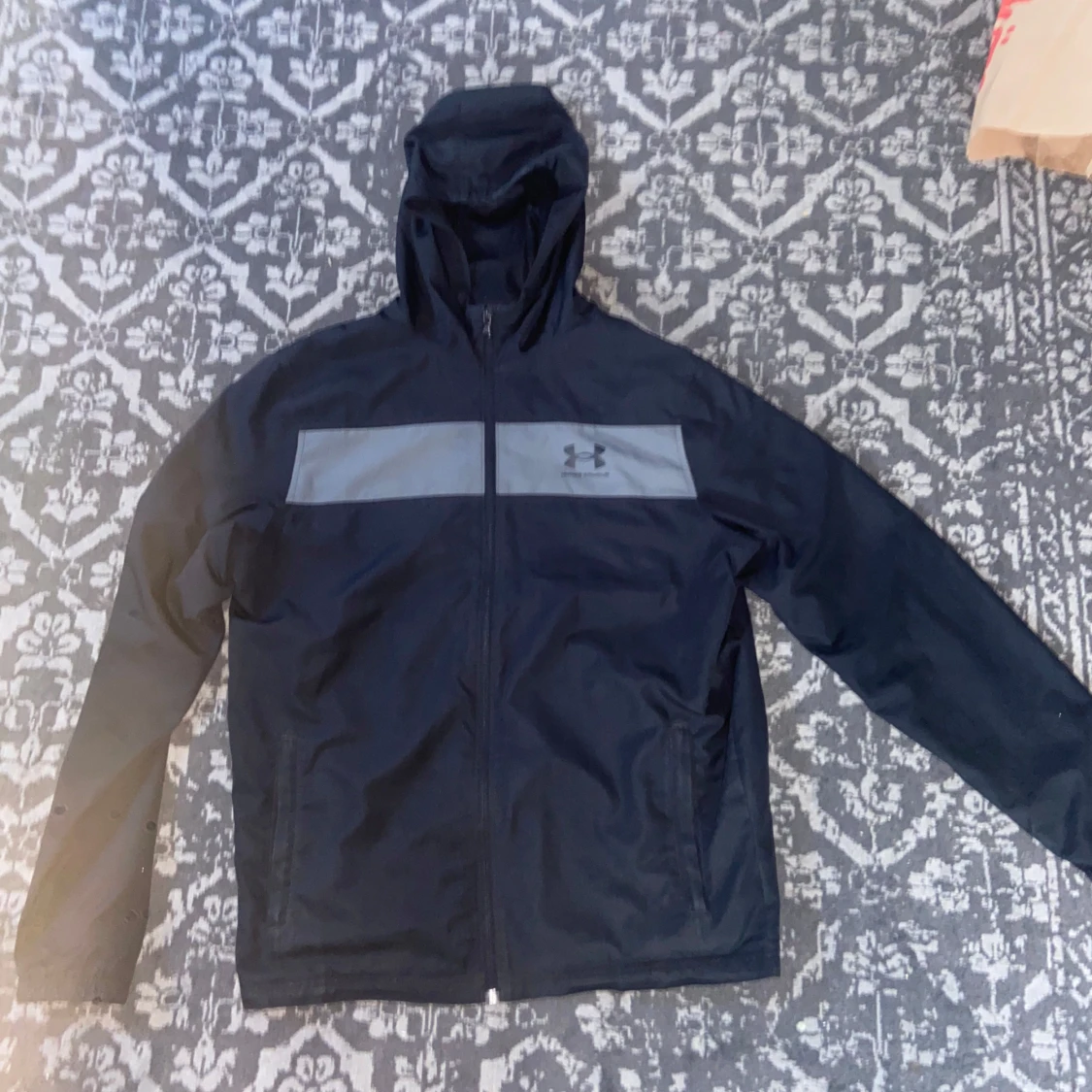 Svart vindjacka från Under Armour