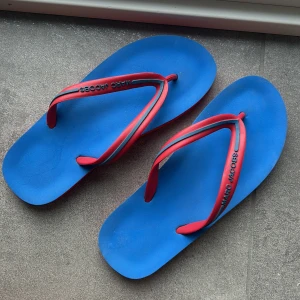 Helt nya Marc Jacobs sandaler  - Helt nya , ingen storlek står men skulle säga 36/37