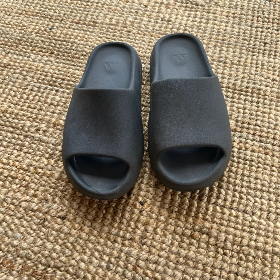Yeezy slides granite