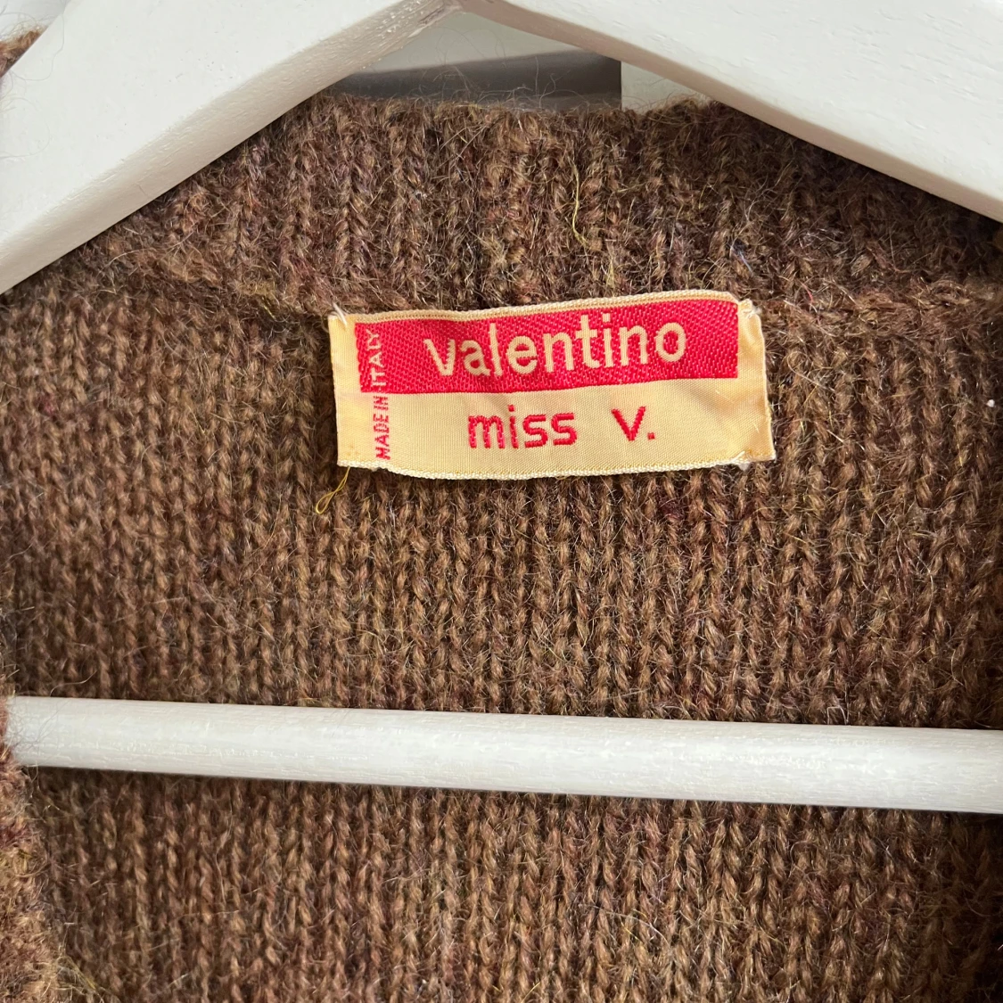 Brun stickad väst från Valentino Miss V - 1