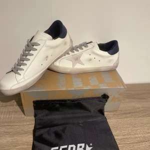 Golden Goose Superstar skor - Golden Goose Superstar sneakers i vit färg storlek 43