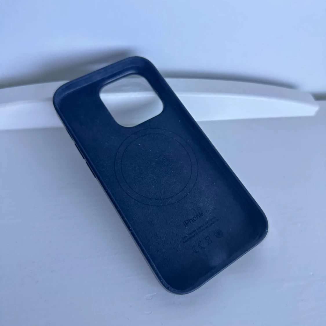 iPhone 14 Pro Silicone Case MagSafe - 2