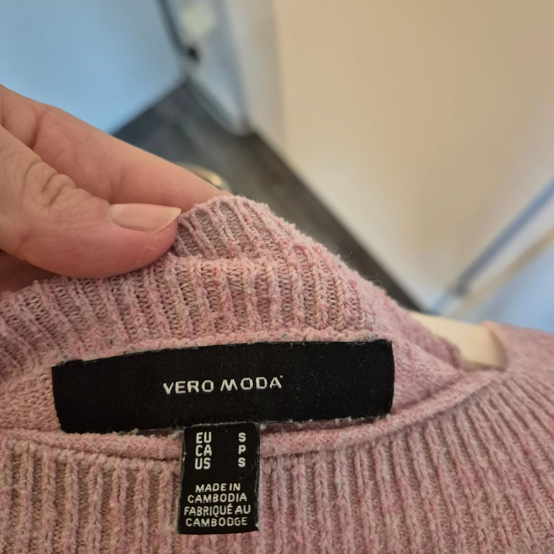 Rosa stickad tröja - 3