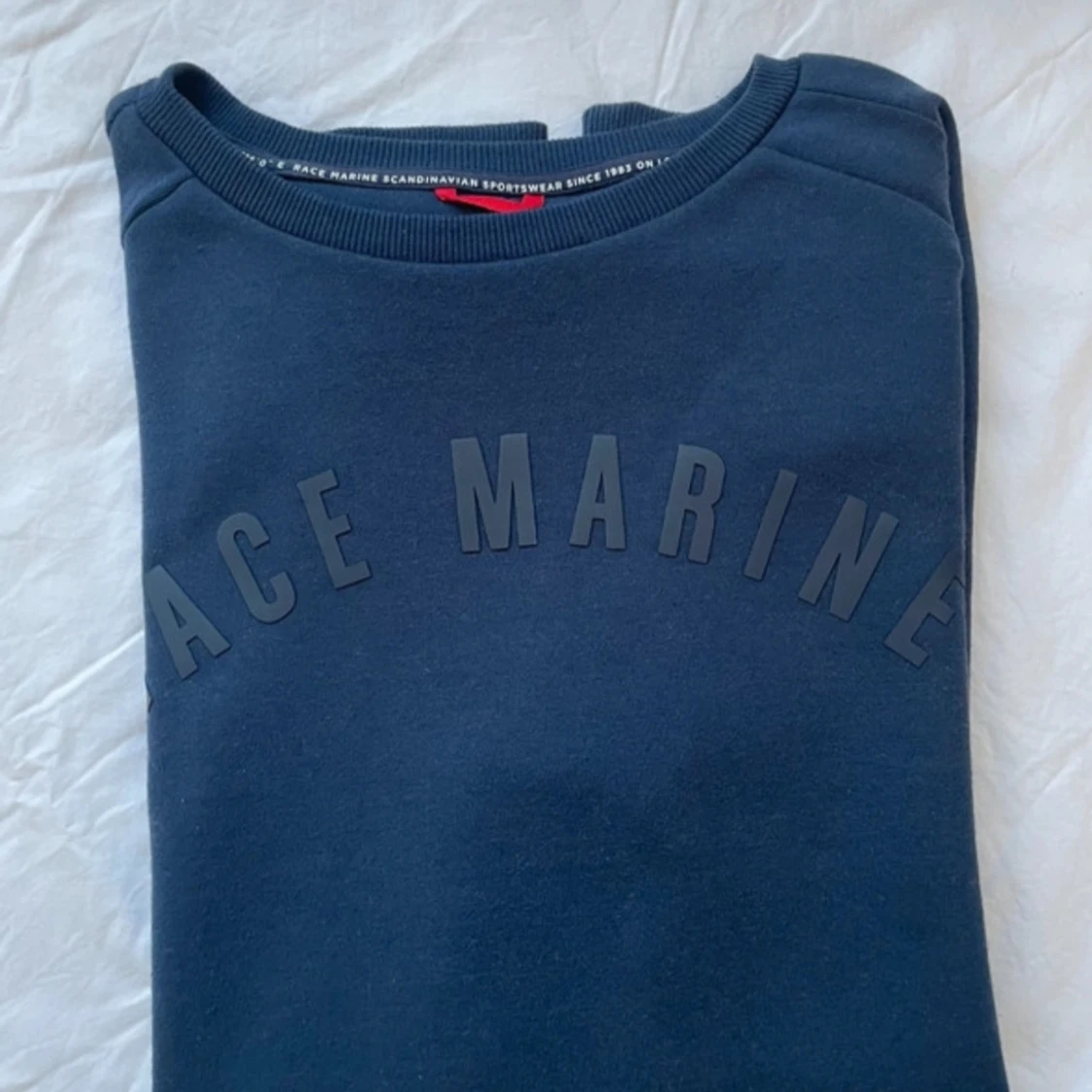 Blå sweatshirt från Race Marine
