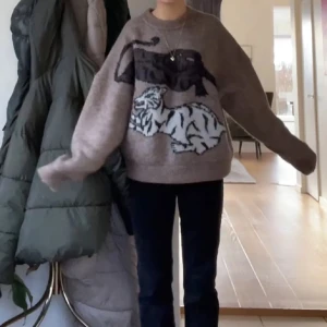 Beige stickad tröja - Stickad tröja från Carin Wester