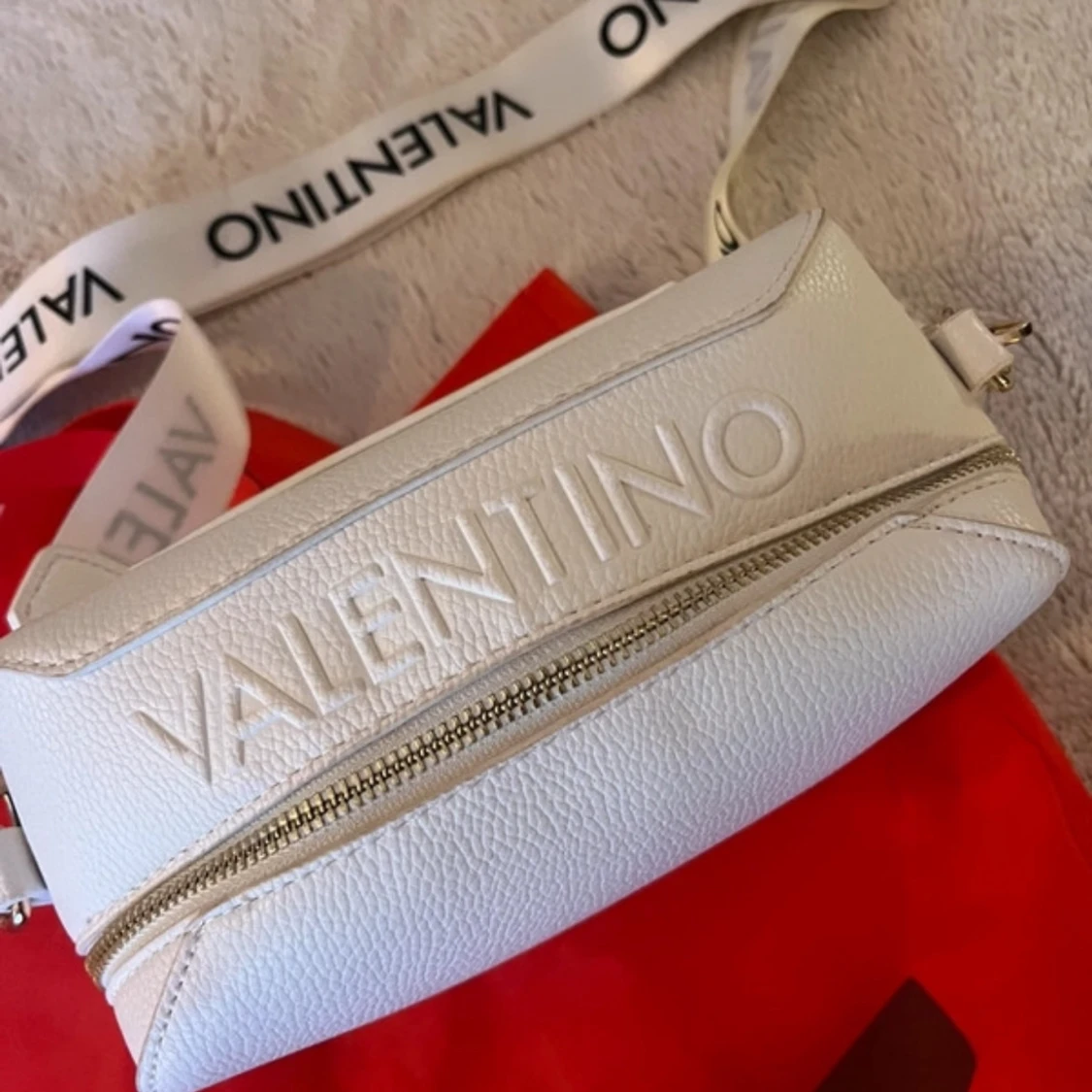 Vit axelväska från Mario Valentino - 2