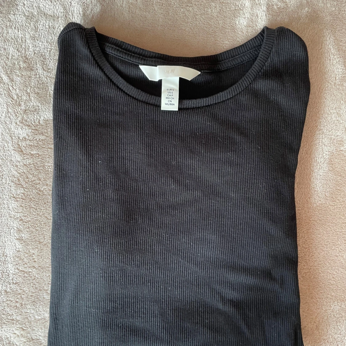 Svart ribbad långärmad tröja H&M - 1