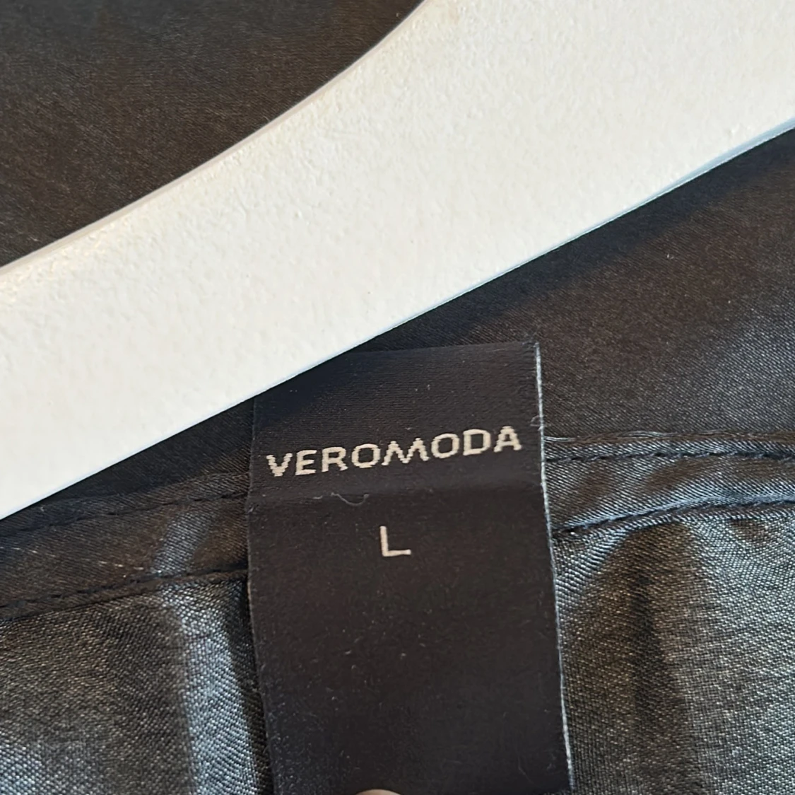 Blommig omlottklänning från Vero Moda - 2