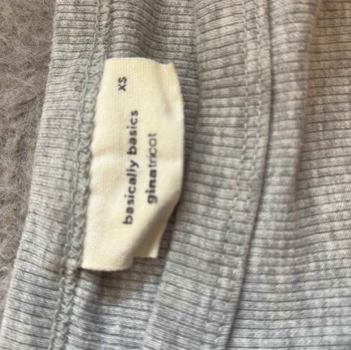 2 långärmade basictröjor Gina Tricot  - 1