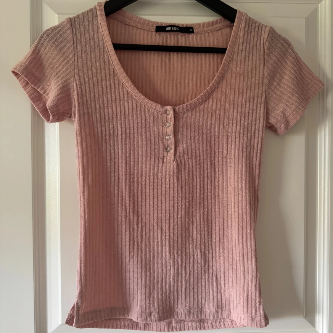 Rosa ribbad topp från Bik Bok - 2