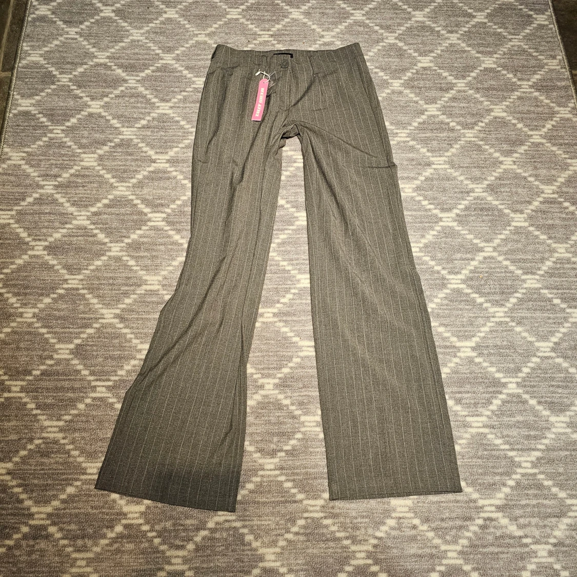 Grå randiga lowrise kostymbyxor - 1