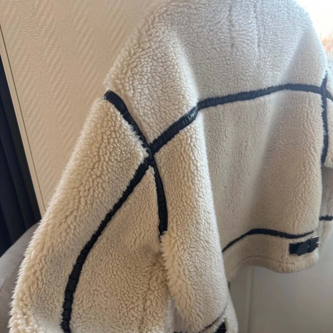 Vit teddyjacka från ZARA - 3