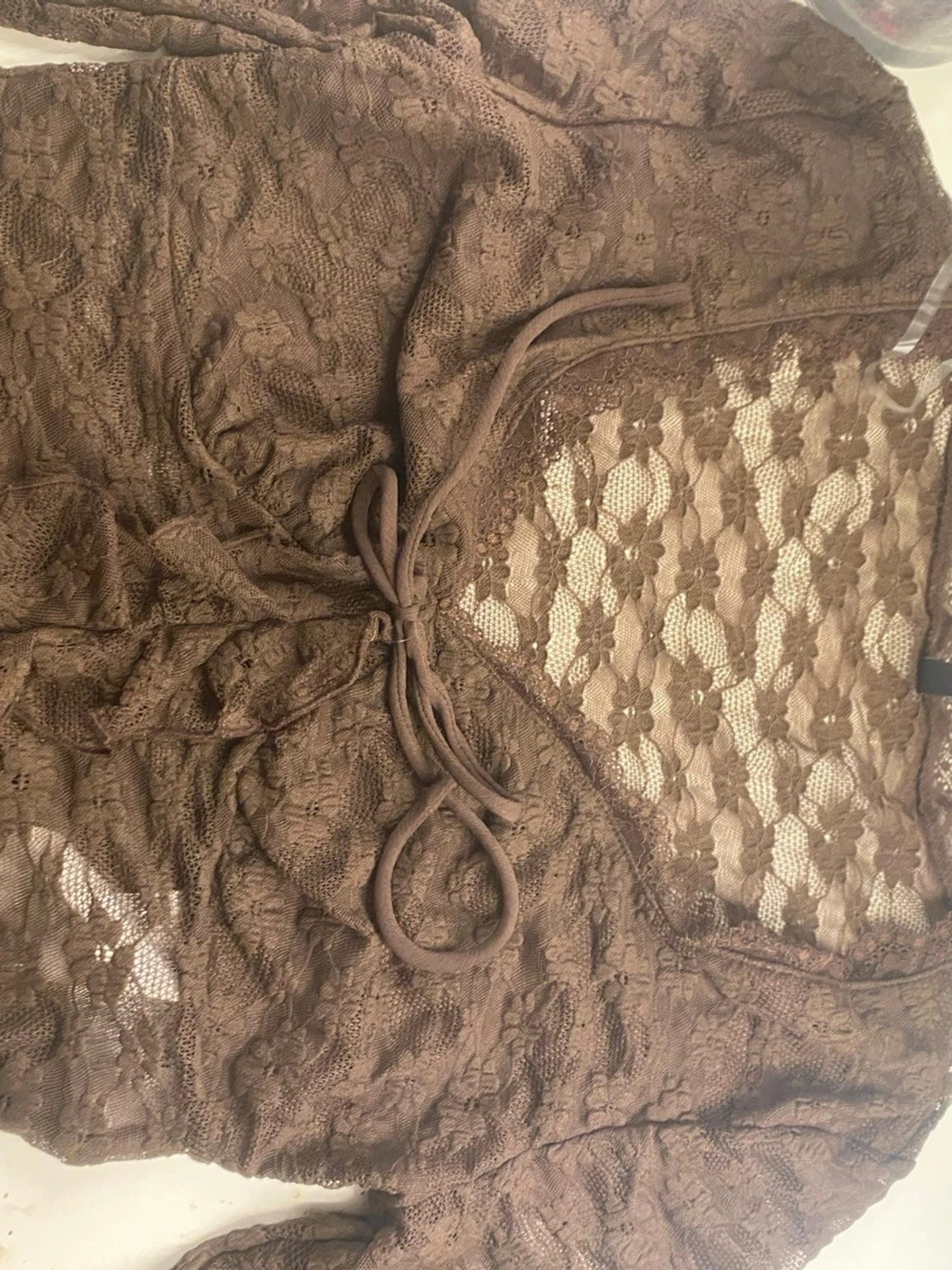 Brun spetsblus med snörning - 3