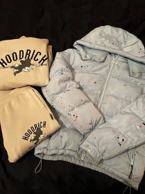 Allting för 1200 - Hoodrich set pch jacka för 1200