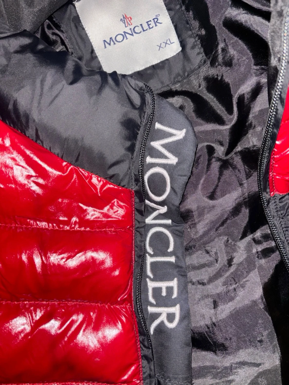 Moncler dunväst röd och svart XXL - 3