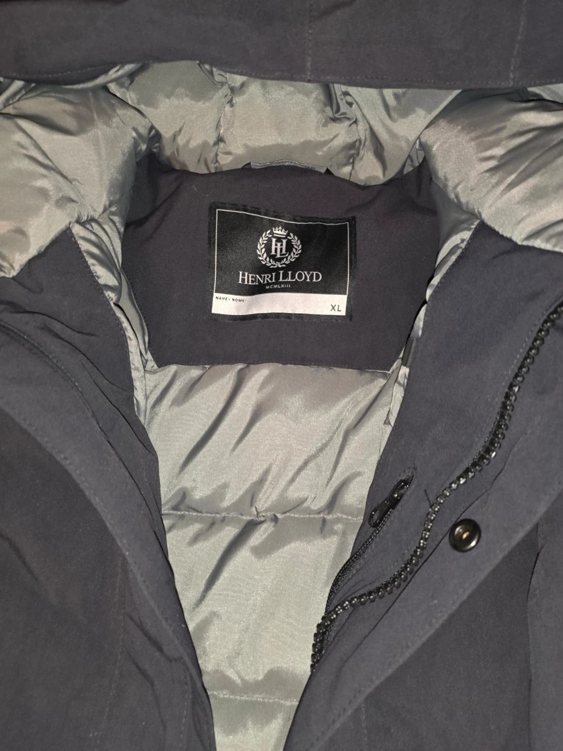 Svart dunjacka Henri Lloyd XL - 1