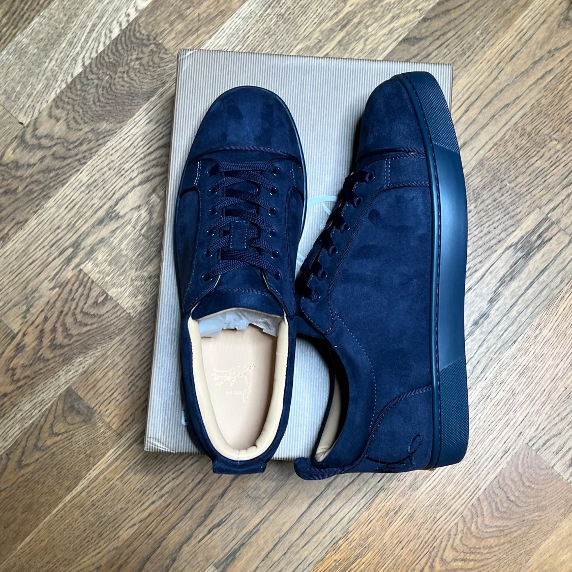 Mörkblå sneakers från Christian Louboutin - 1