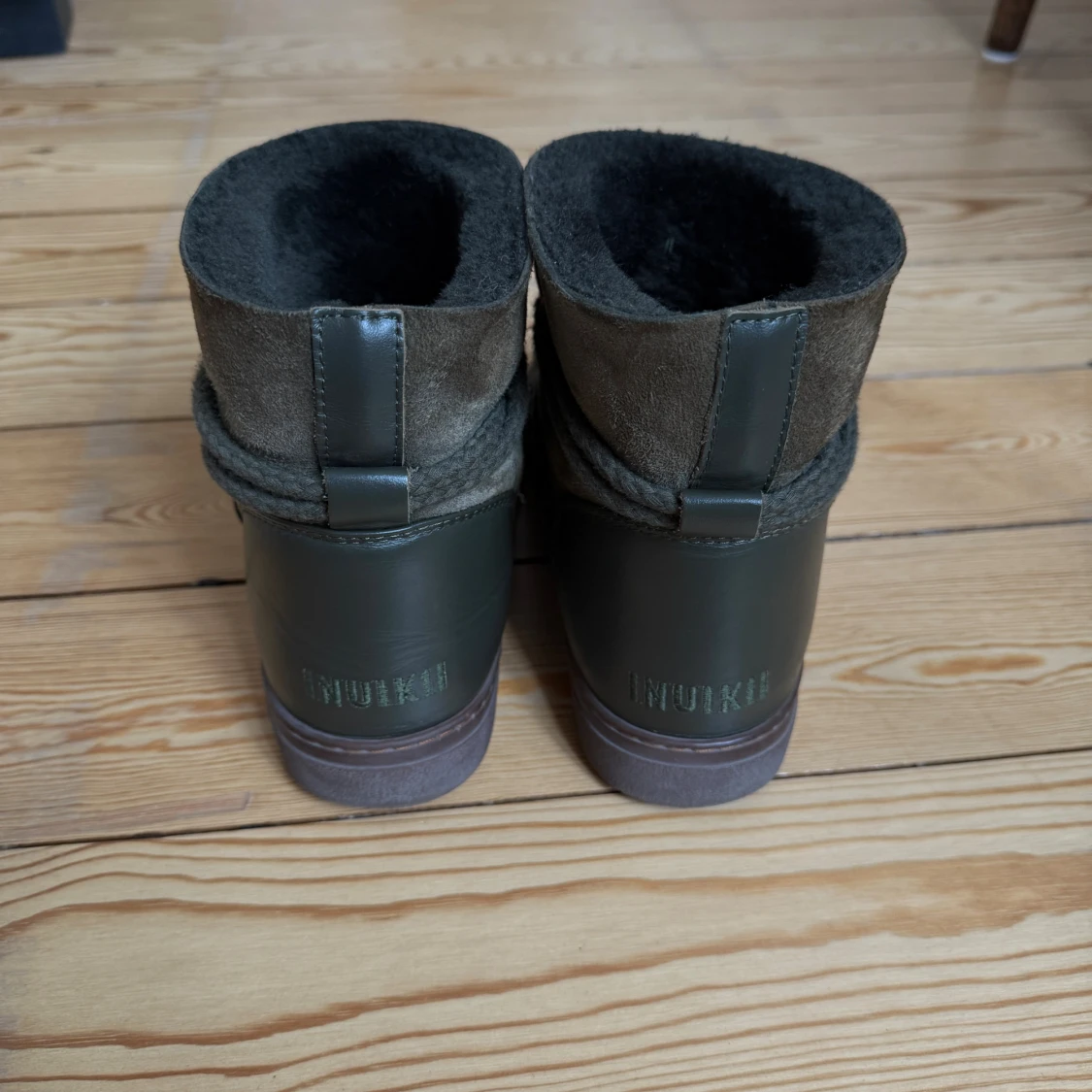 Mörkgröna Inuikii boots i mocka - 2