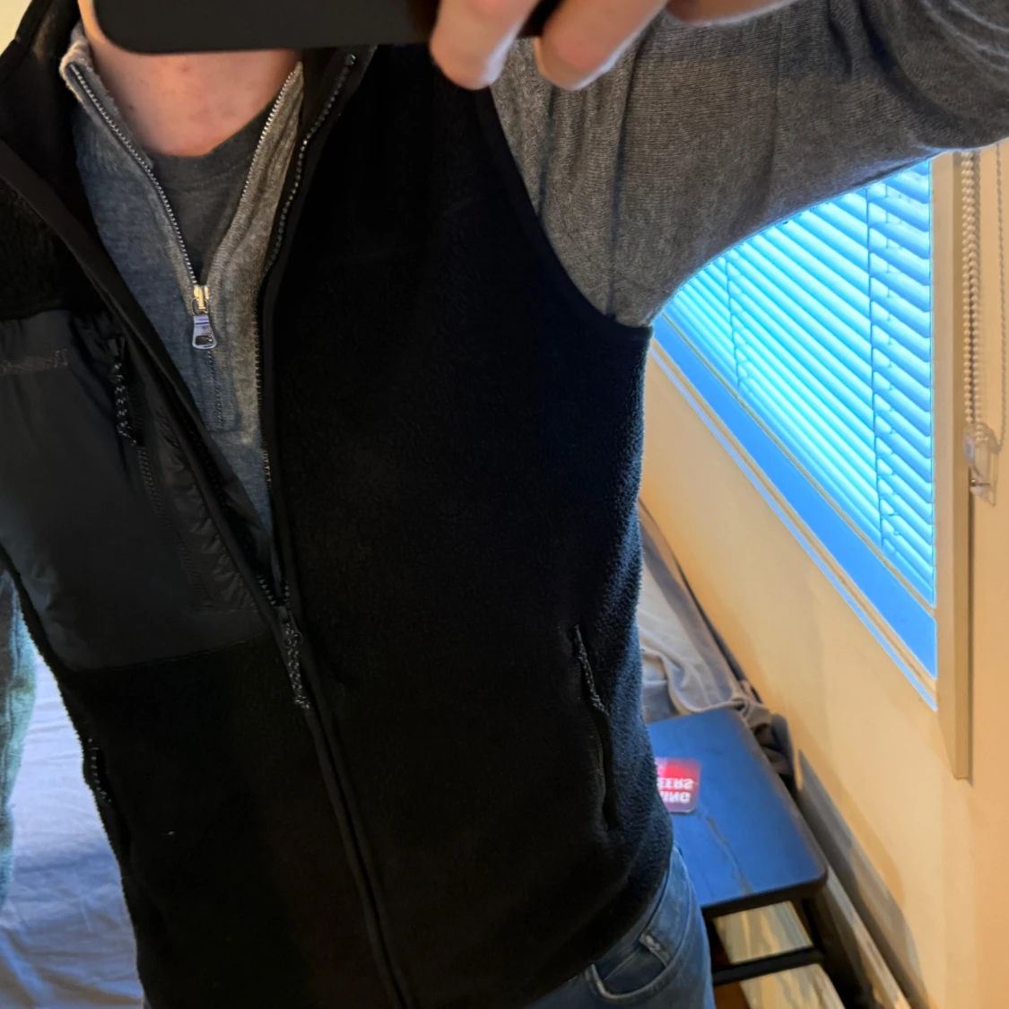 Svart fleeceväst från Peak Performance - 2