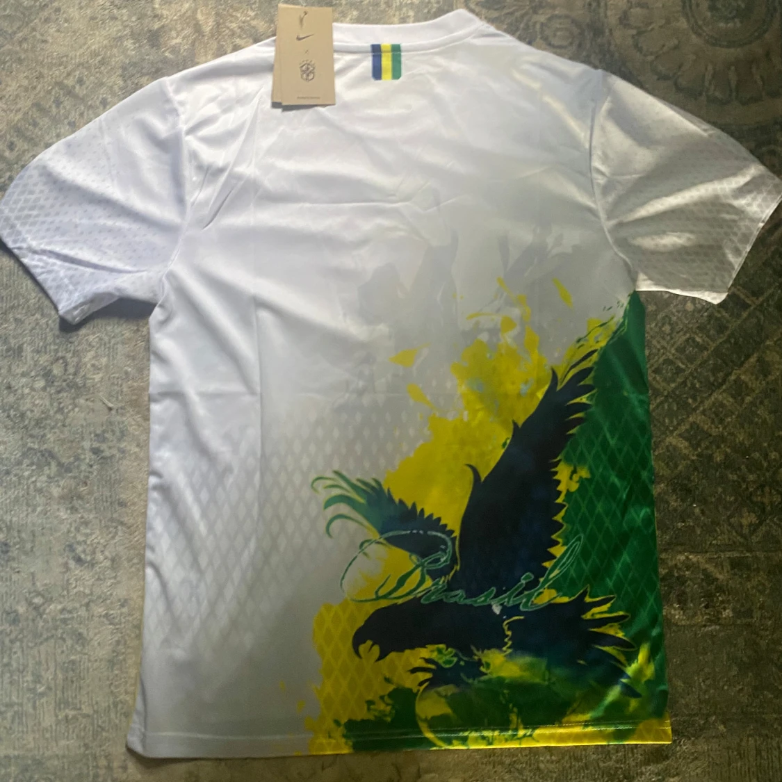 Nike Brasil fotbollströja med örn - 1